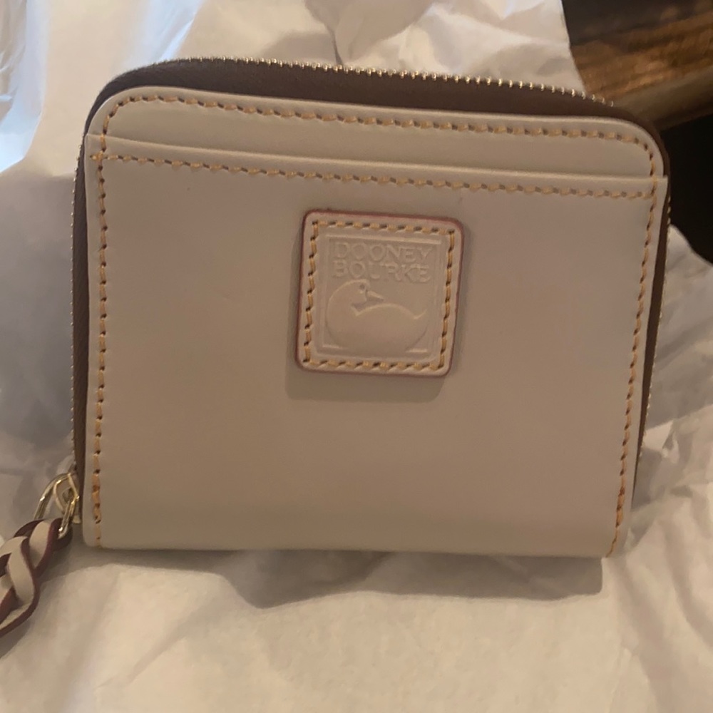 Dooney Bourke Wallet
